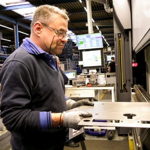 Operator maszyn CNC