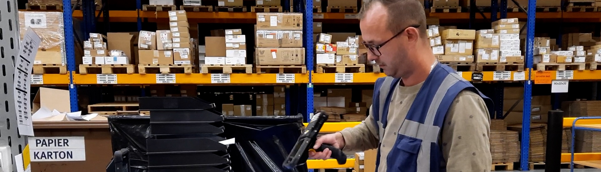 Виробничий працівник 