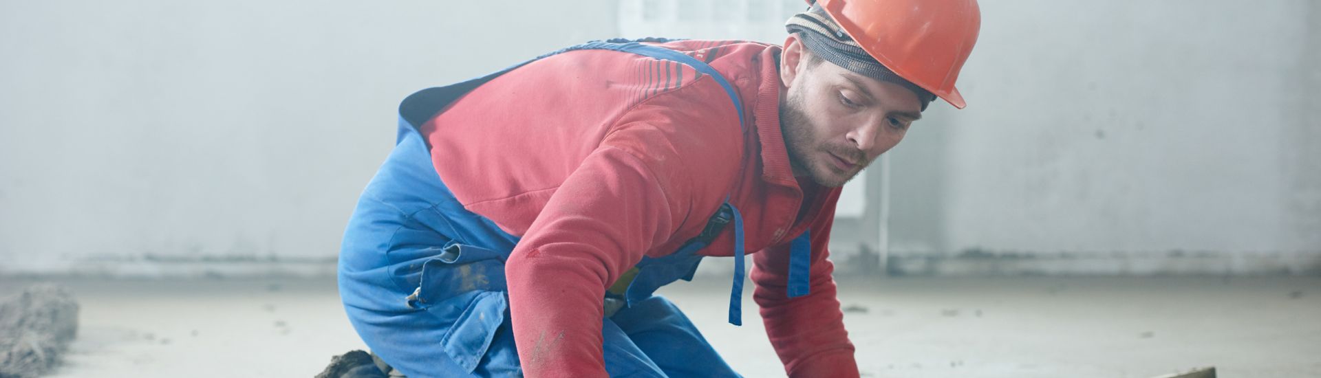 All-round building worker