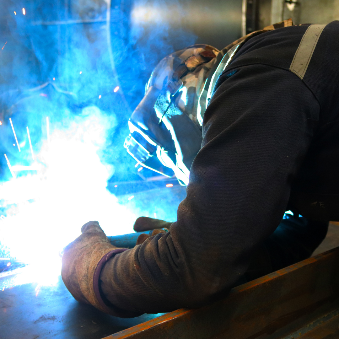 Welder - Welding containers